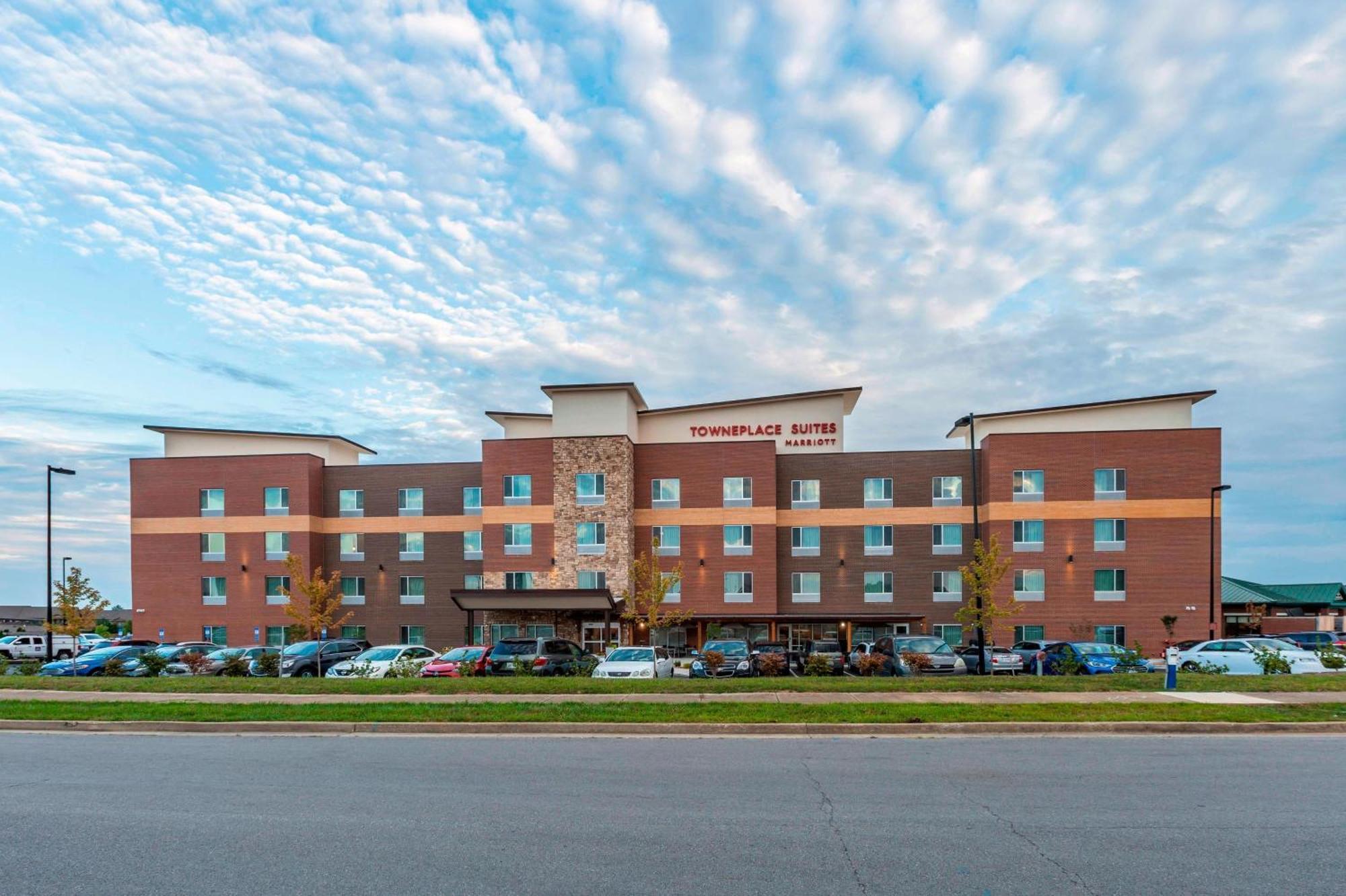 Towneplace Suites By Marriott Lexington Keeneland/Airport Exterior foto